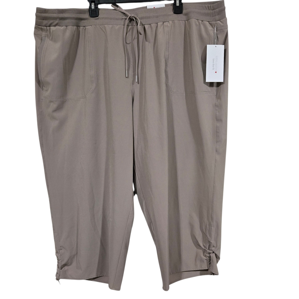 Intro.Active USA Taupe Drawstring Capri Joggers Plus 24W